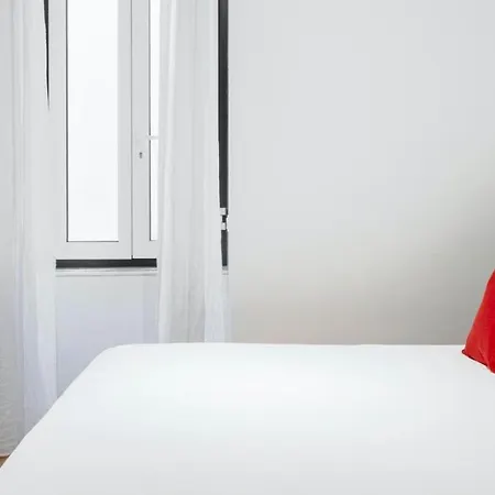 Plum Guide - Live To Tell Apartamento