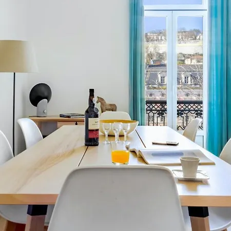 Plum Guide - Live To Tell Apartamento Lisboa